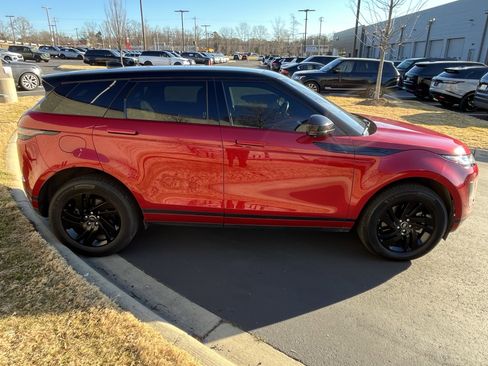 Used 2021 Land Rover Range Rover Evoque S image 8