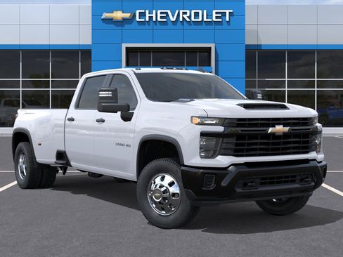 New 2026 Chevrolet Silverado 3500 W/T AWD/4WD image 7