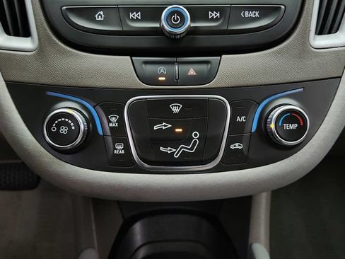 Used 2024 Chevrolet Malibu LS w/ Driver Confidence Package FWD image 16
