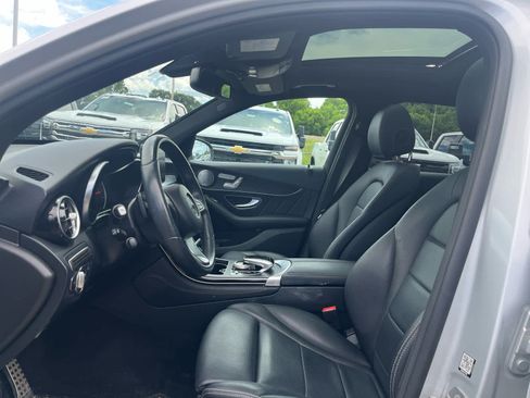 Used 2018 Mercedes-Benz GLC 300 4MATIC image 8