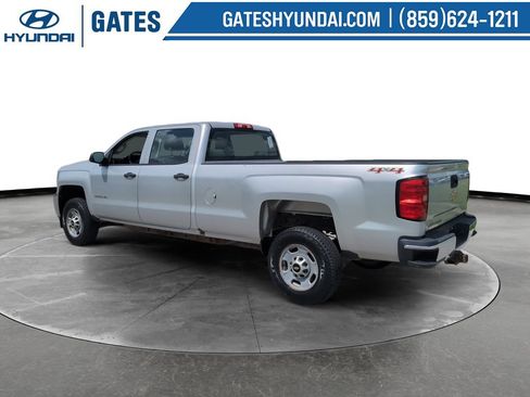 Used 2017 Chevrolet Silverado 2500 W/T AWD/4WD image 7