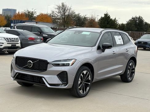 New 2026 Volvo XC60 B5 Plus w/ Protection Package Premier image 2