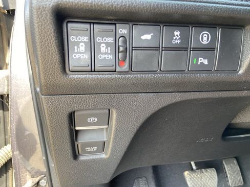 Used 2022 Honda Odyssey Touring image 45