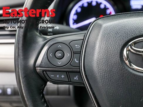 Used 2023 Toyota Camry SE image 15