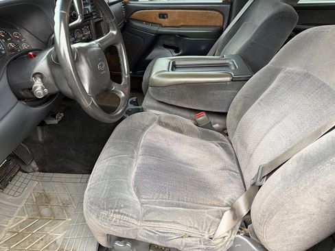 Used 2001 Chevrolet Silverado 2500 LS w/ Off-Road Skid Plate Pkg image 9