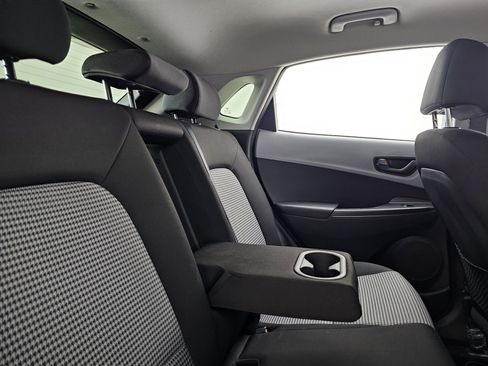 Used 2020 Hyundai Kona SE image 21