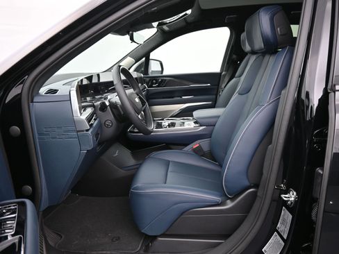 New 2025 Cadillac Escalade IQ Luxury 2 image 11