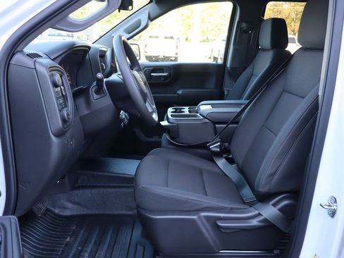 Used 2026 Chevrolet Silverado 1500 W/T w/ WT Value Package AWD/4WD image 4