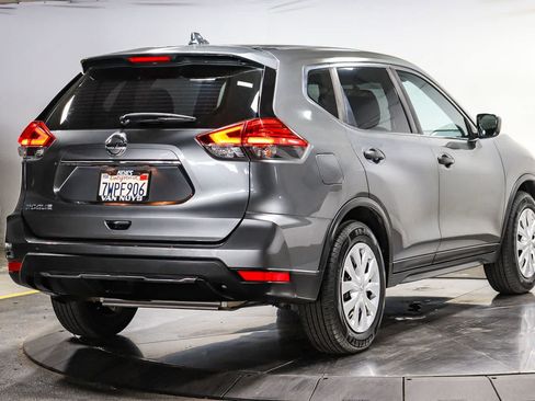 Used 2017 Nissan Rogue S FWD image 10