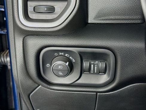 Used 2024 RAM 2500 Laramie w/ Night Edition image 10