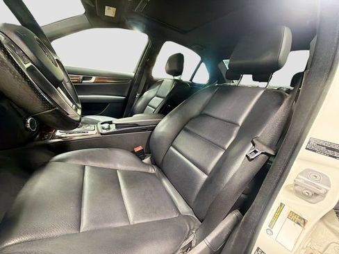 Used 2012 Mercedes-Benz C 300 4MATIC Sedan image 15