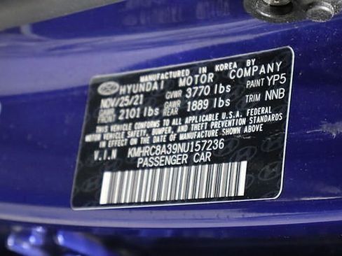 Used 2022 Hyundai Venue SEL image 20