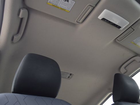 Used 2023 Nissan Versa SV image 24