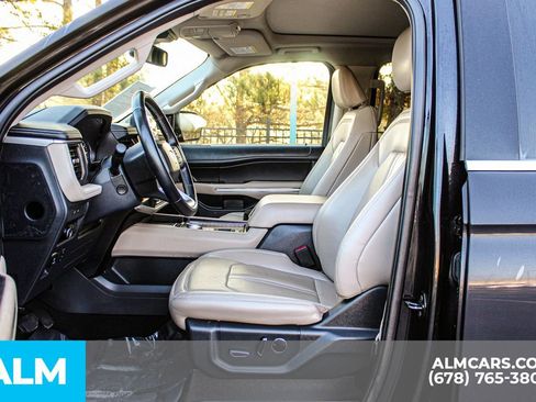 Used 2024 Ford Expedition Max Limited image 16