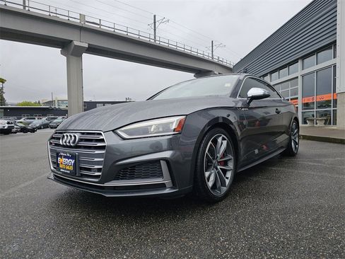 Used 2018 Audi S5 Premium Plus w/ Navigation Package image 4