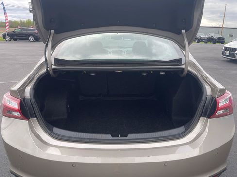 Used 2024 Chevrolet Malibu LT FWD image 7