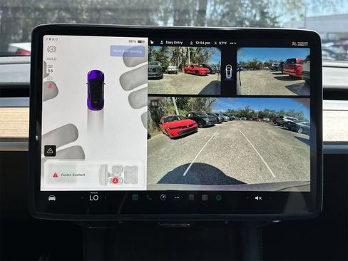 Used 2024 Tesla Model Y Performance image 20