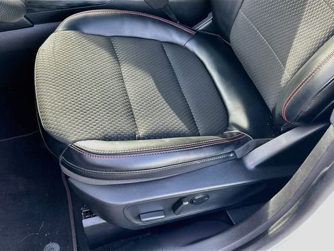 Certified 2023 Ford Escape ST-Line w/ Cold Weather Package FWD image 19