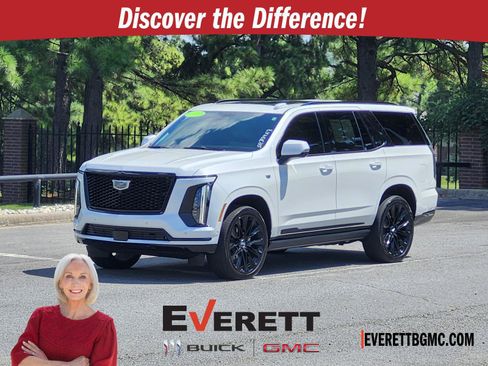 Used 2025 Cadillac Escalade Sport Platinum w/ LPO, ONYX Package AWD/4WD image 1