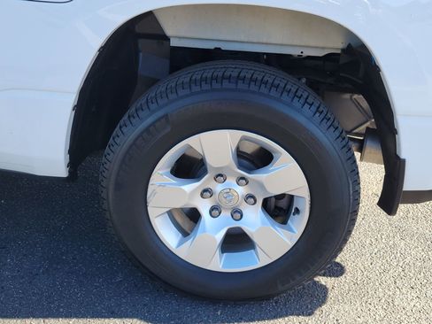 Used 2021 RAM 1500 Big Horn AWD/4WD image 13