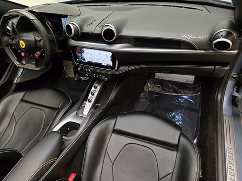 Used 2022 Ferrari Portofino M RWD image 26