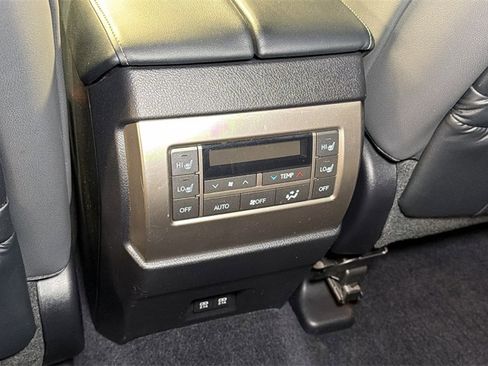 Certified 2021 Lexus GX 460 Premium w/ Premium Package image 16