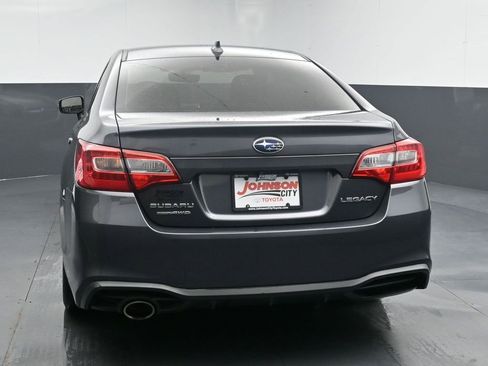 Used 2018 Subaru Legacy 2.5i Premium image 7