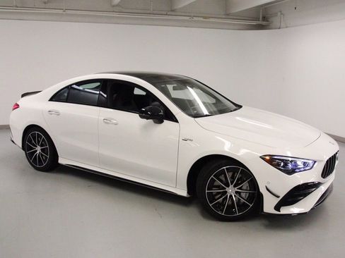 New 2026 Mercedes-Benz CLA 35 AMG 4MATIC image 4