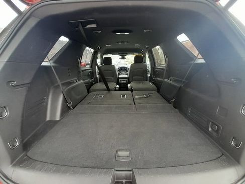 Used 2022 Chevrolet Traverse RS AWD/4WD image 53