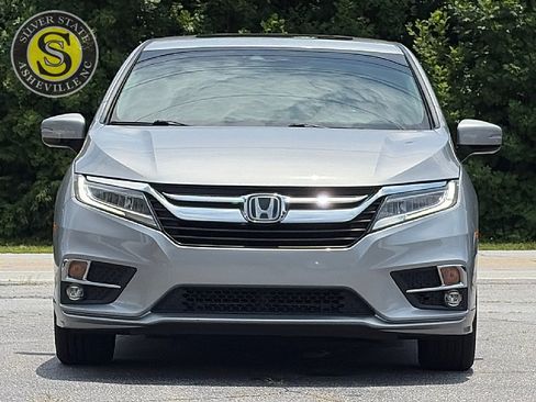 Used 2019 Honda Odyssey Elite image 2