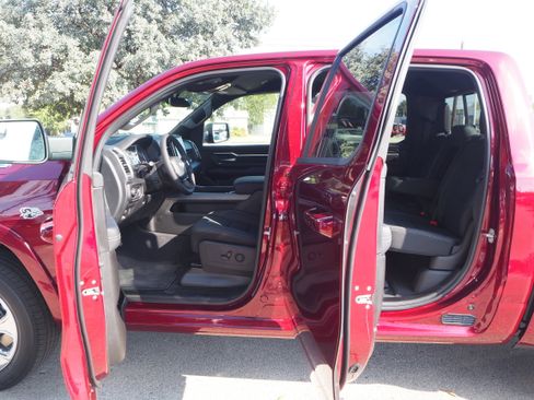 New 2026 RAM 1500 Lone Star image 10