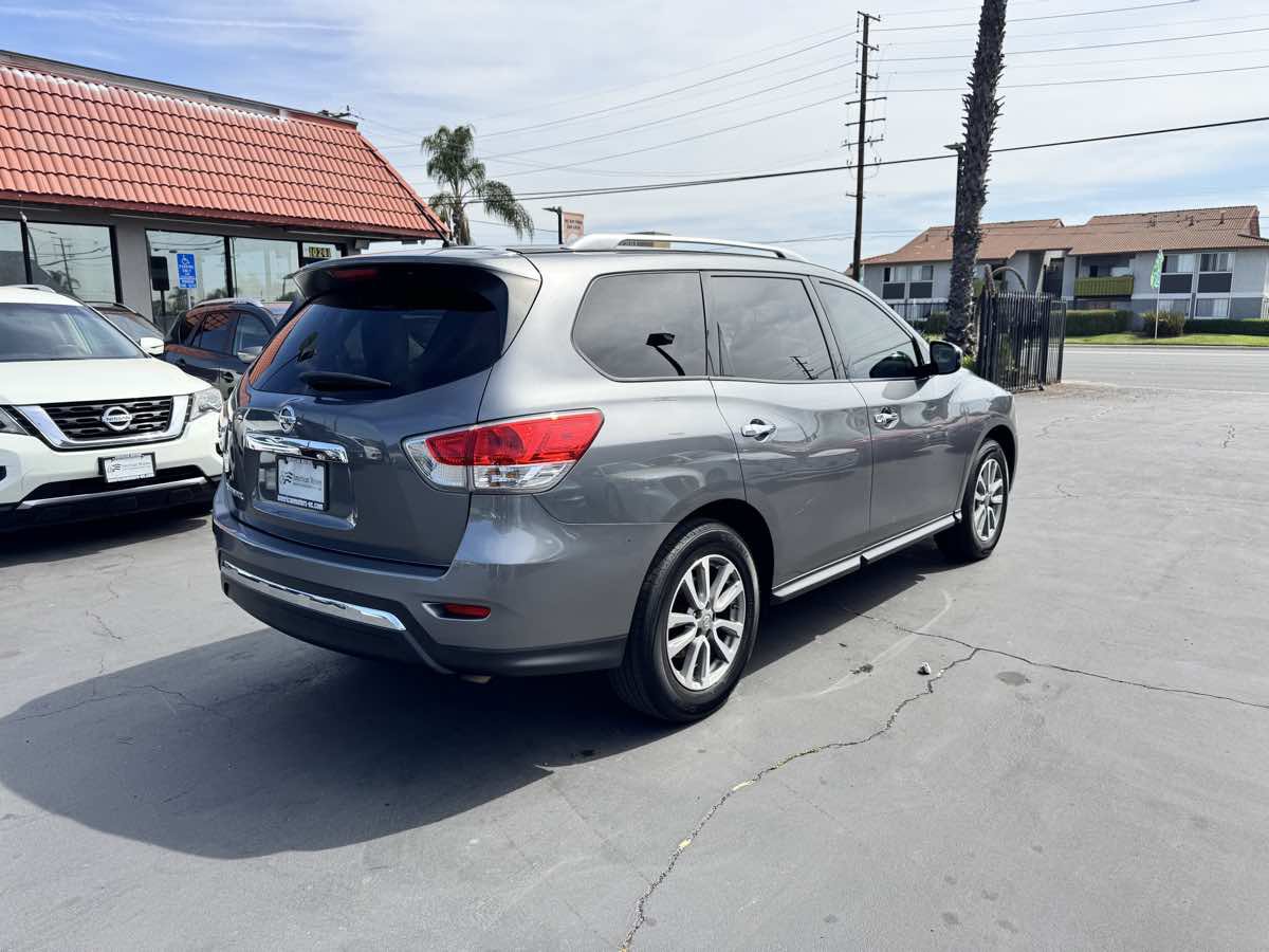 Used 2016 Nissan Pathfinder S FWD image 6