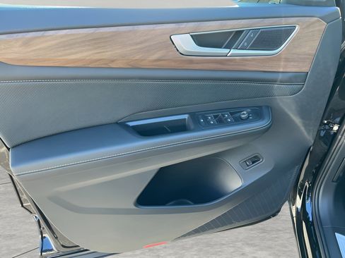 New 2026 Volkswagen Atlas SE image 29