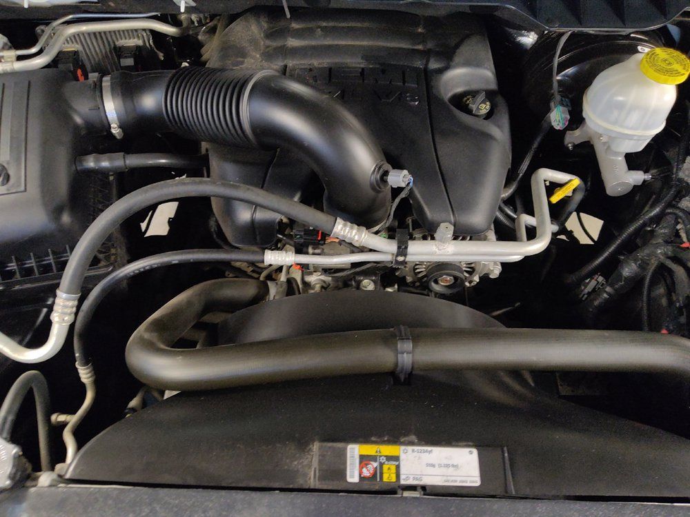 Used 2019 RAM 1500 Classic SLT RWD image 30