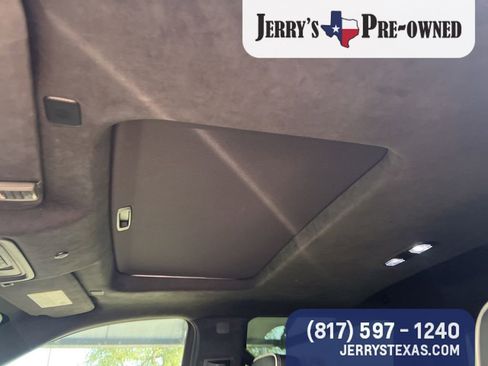 Used 2024 GMC Sierra 2500 AT4X image 9