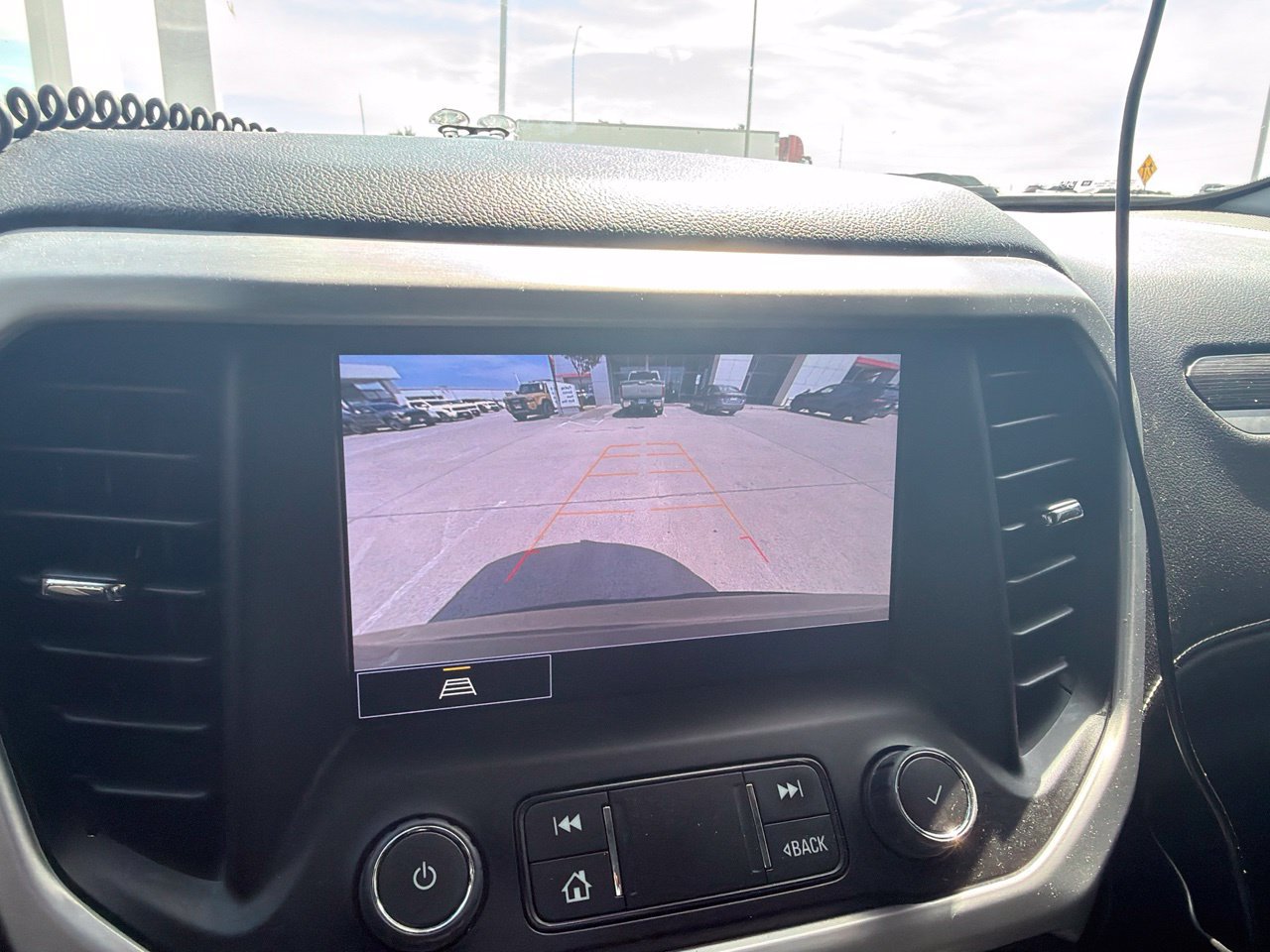 Used 2023 GMC Acadia SLT AWD/4WD image 11