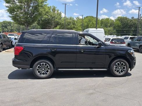 Used 2024 Ford Expedition XLT RWD image 13