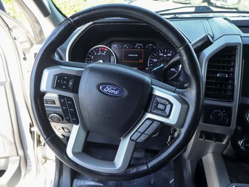 Used 2019 Ford F250 Lariat w/ Lariat Value Package image 23