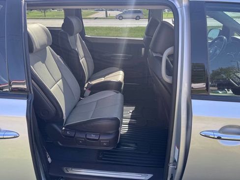 Used 2018 Kia Sedona SX Limited w/ SX Limited Prestige Package FWD image 14