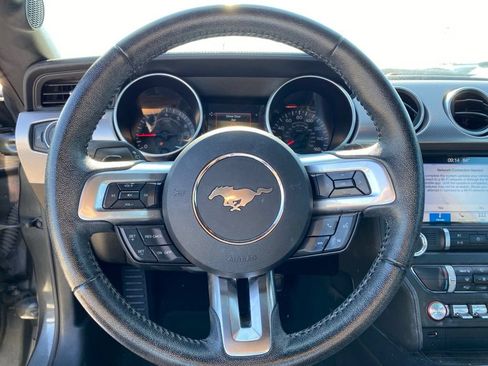 Used 2019 Ford Mustang Coupe w/ Equipment Group 101A RWD image 11