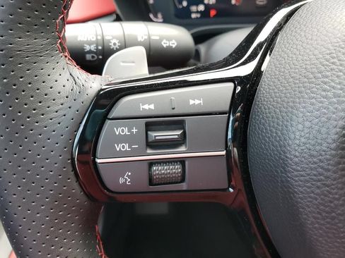 Certified 2025 Acura ADX A-Spec AWD/4WD image 15