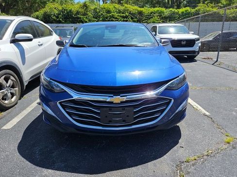 Used 2023 Chevrolet Malibu LS image 3