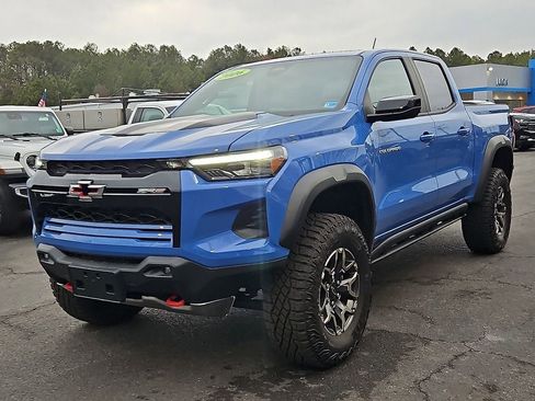Used 2026 Chevrolet Colorado ZR2 AWD/4WD image 3