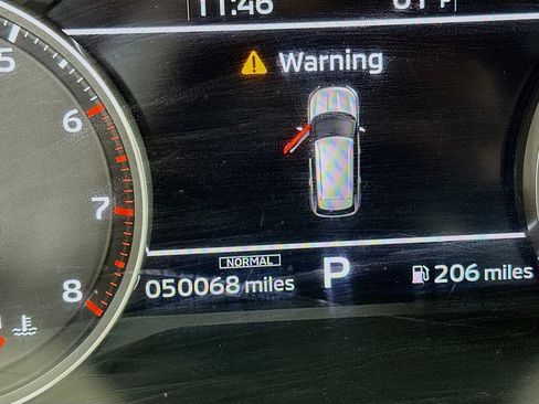 Used 2023 Mitsubishi Outlander SE image 19