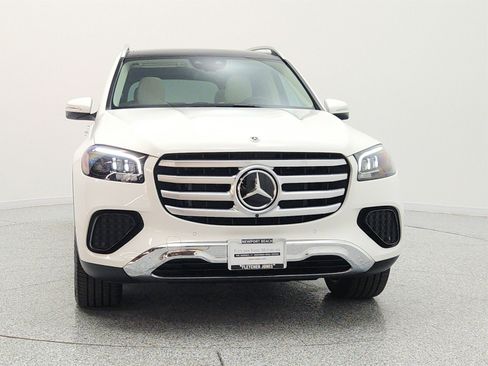 Certified 2026 Mercedes-Benz GLS 450 4MATIC image 2