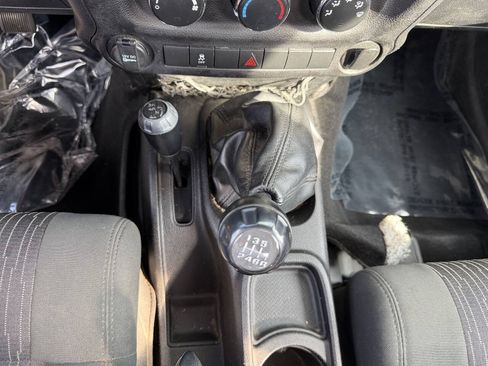Used 2012 Jeep Wrangler Sport AWD/4WD image 25