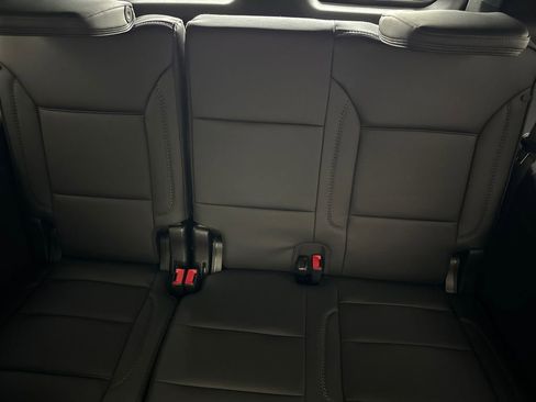 New 2026 GMC Yukon Denali w/ Sun & Power Step Package image 22