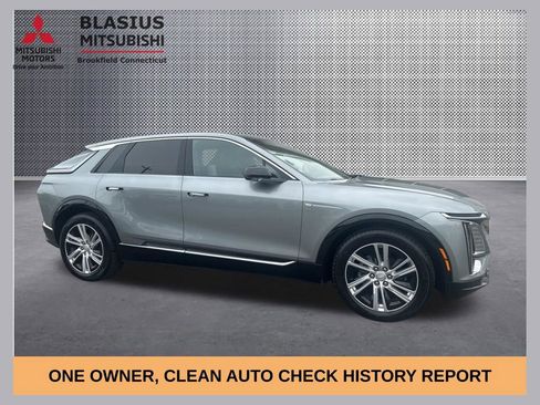 Used 2024 Cadillac Lyriq Tech w/ Driver Assist Package AWD/4WD image 1