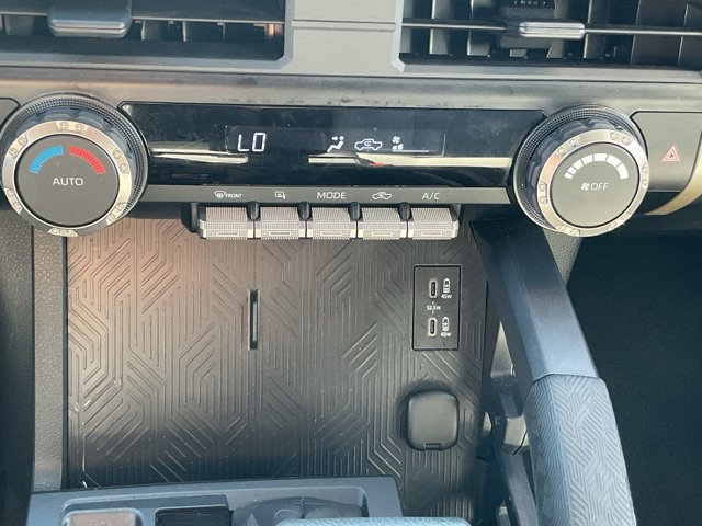 Used 2026 Toyota Tacoma TRD Off-Road AWD/4WD image 27