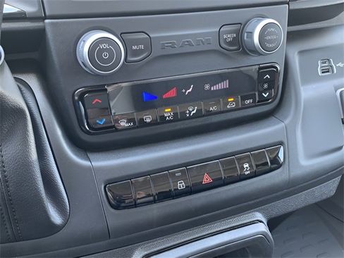 New 2024 RAM ProMaster 3500 w/ Convenience Group image 30